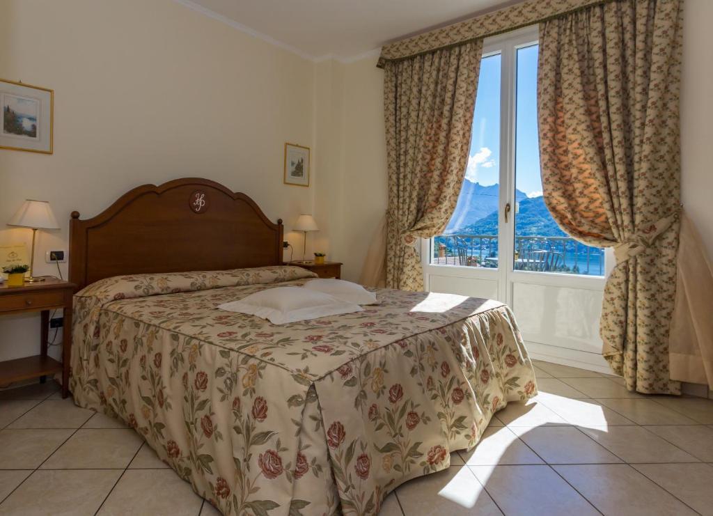 Family Suite (2 Adults + 2 Children)