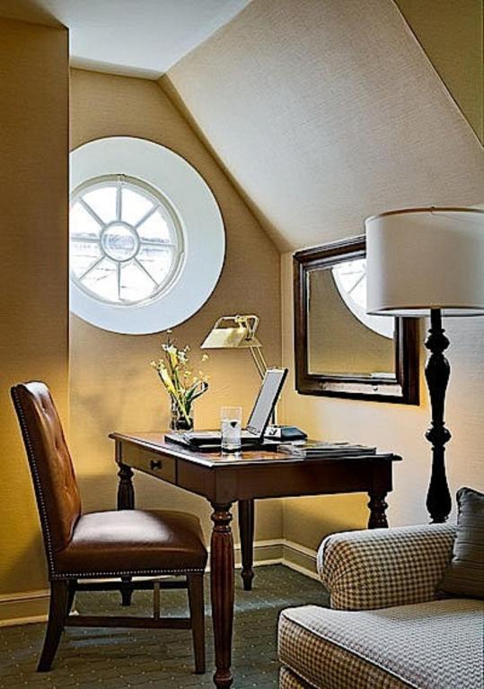Traditional King Room