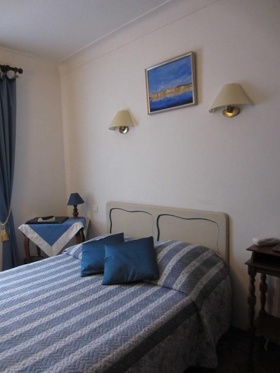 Chambre Double Confort - Vue sur Mer et Jardin