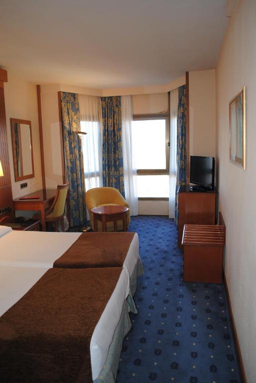 Double or Twin Room with Parking