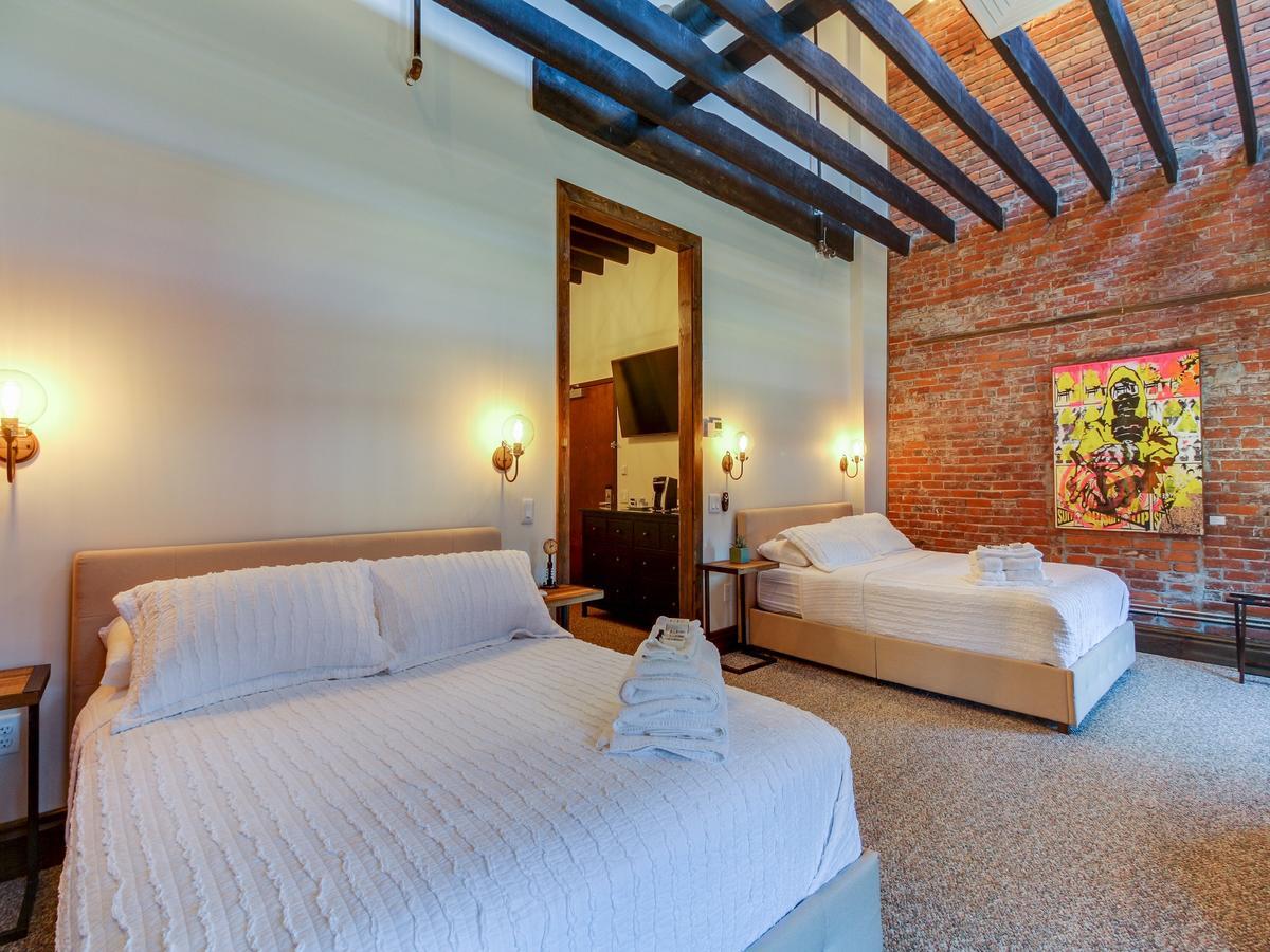 Superior Queen Room with Two Queen Beds