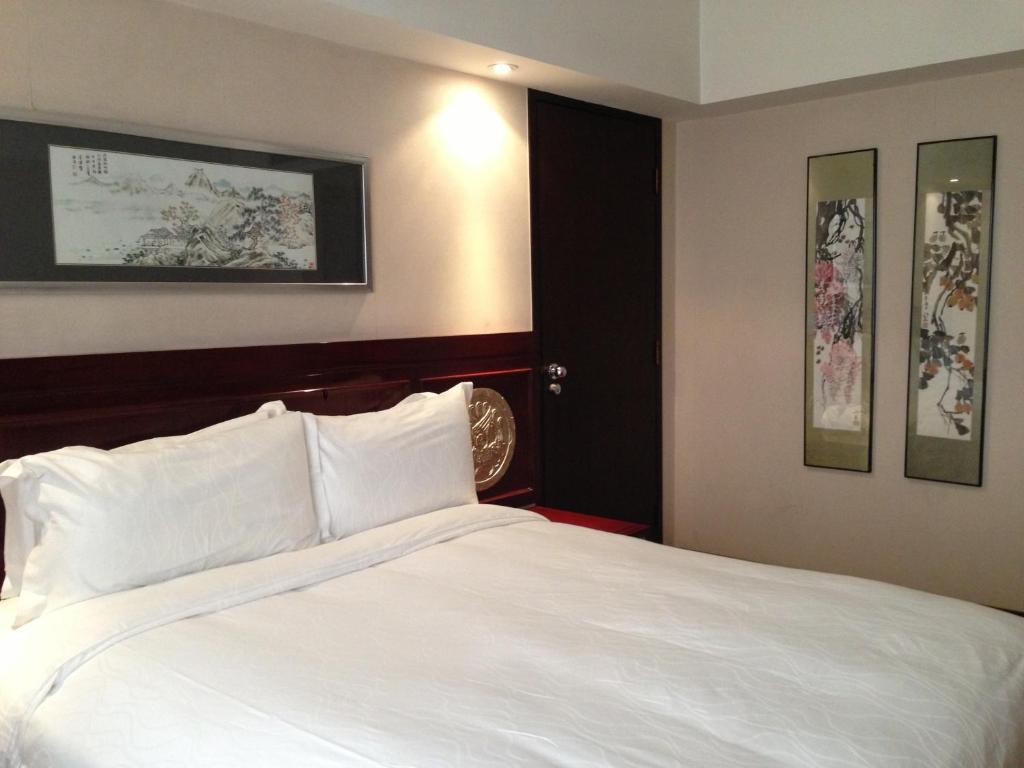 Superior Queen Room