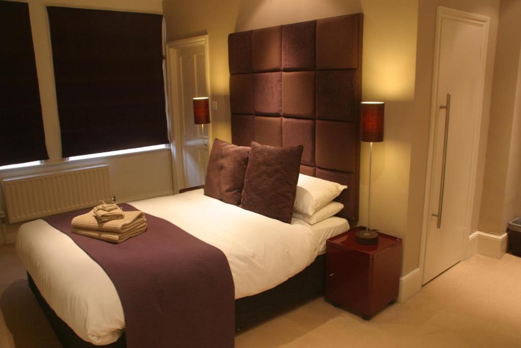 Large Double Room Park Stone,508678233:JPEG