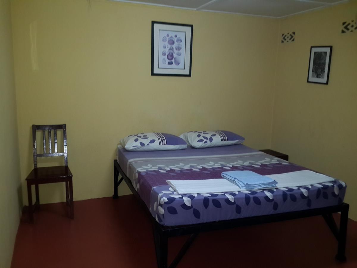 Tweepersoonskamer met Gedeelde Badkamer