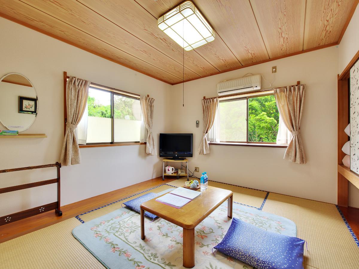 Japanese-Style Twin Room