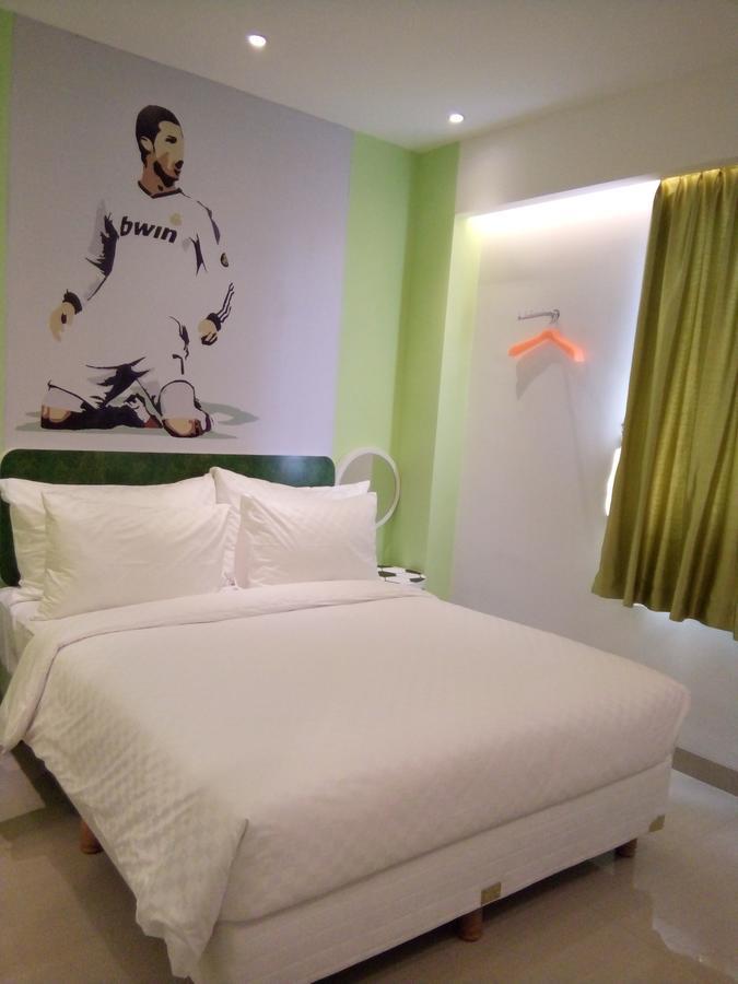 Standard Double Room,613236710:JPEG