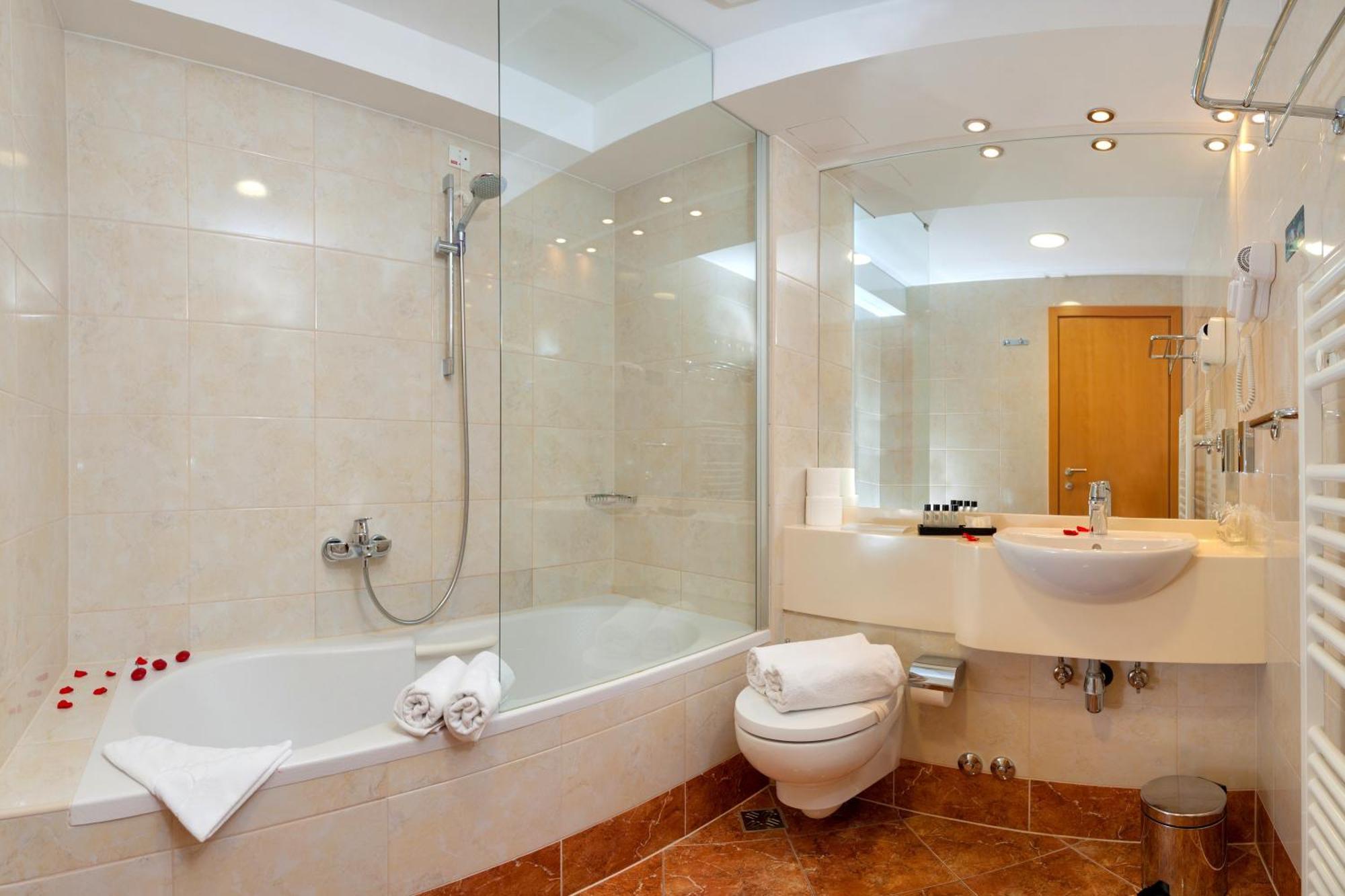 Suite with Sea View