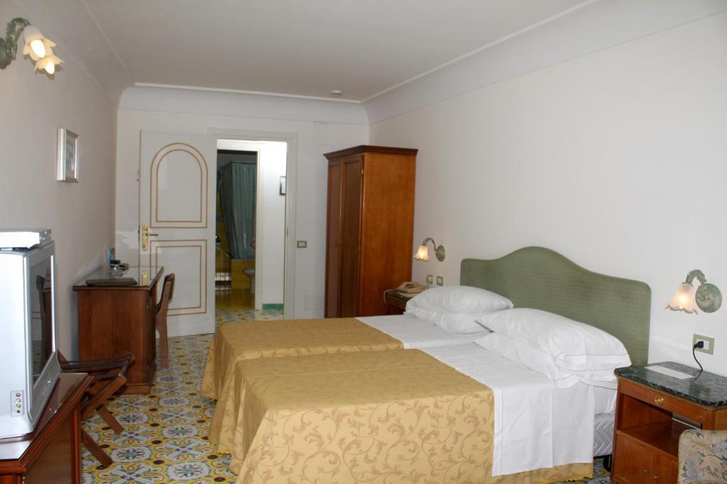 Superior Double Room with Sea View