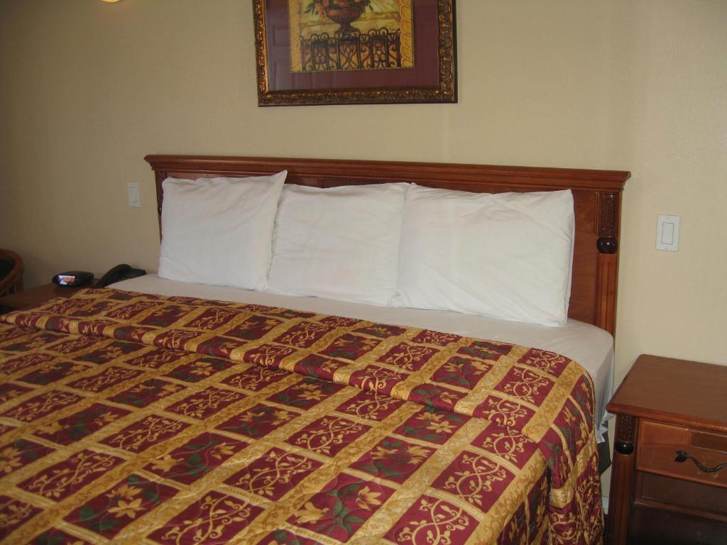 Deluxe King Room,62263408:JPEG
