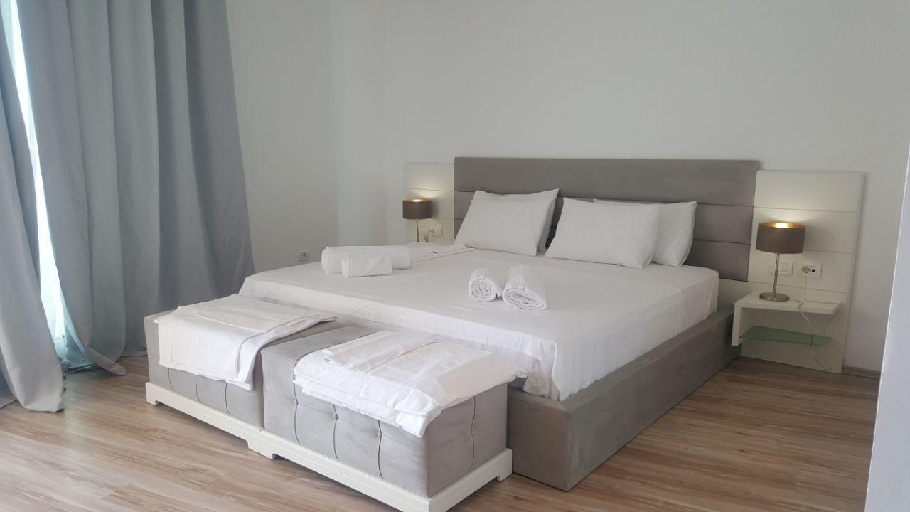 Double Room with Balcony and Sea View