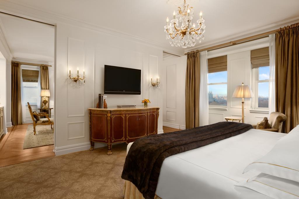 Plaza Room,1706696547:JPEG