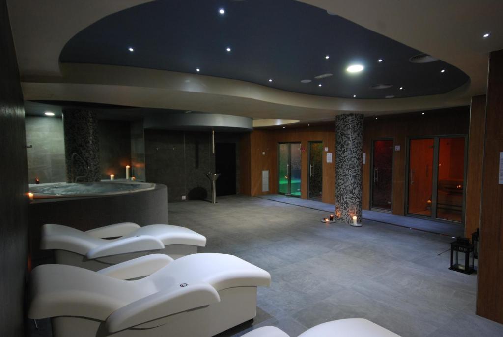 Chambre Double ou Lits Jumeaux avec Accès Spa