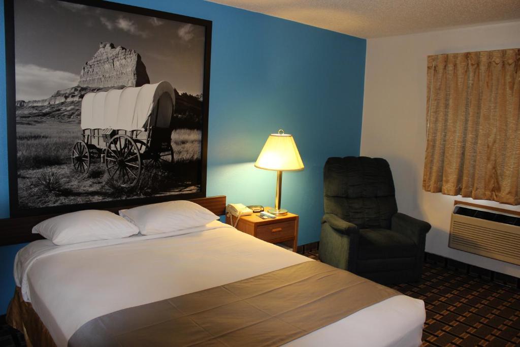 Queen Room - Disability Access/Non-Smoking