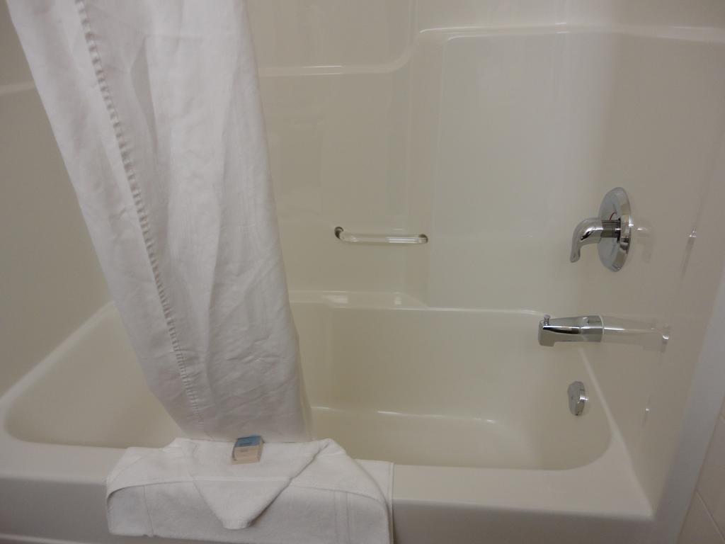 Double Room - Non-Smoking