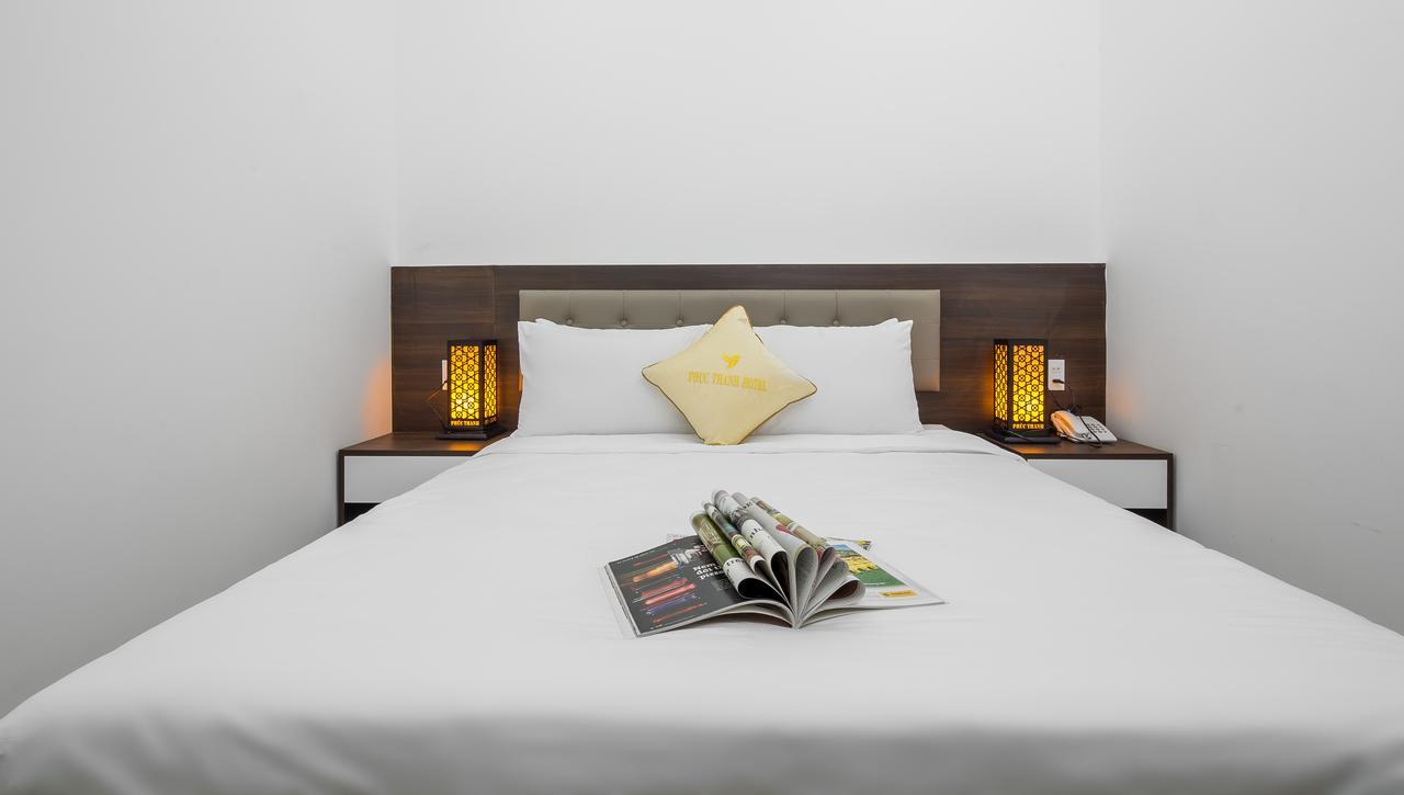 Deluxe King Room with City View