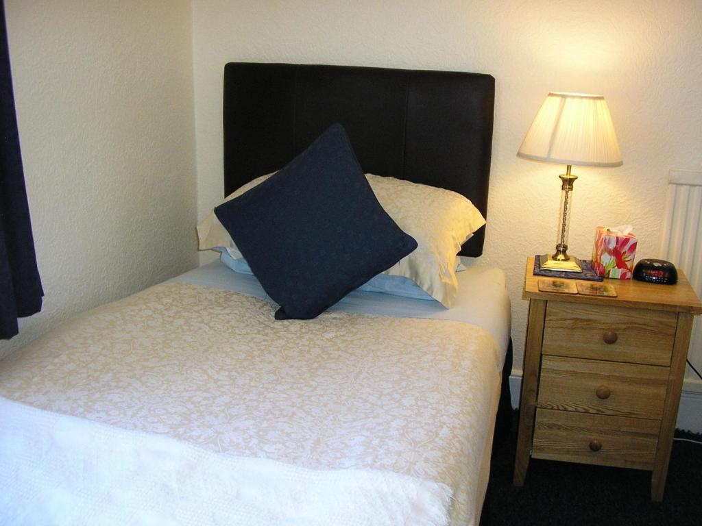 Single Room with Shower