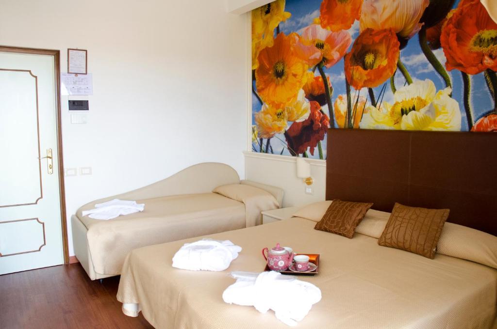 Classic Triple Room,63075412:JPEG