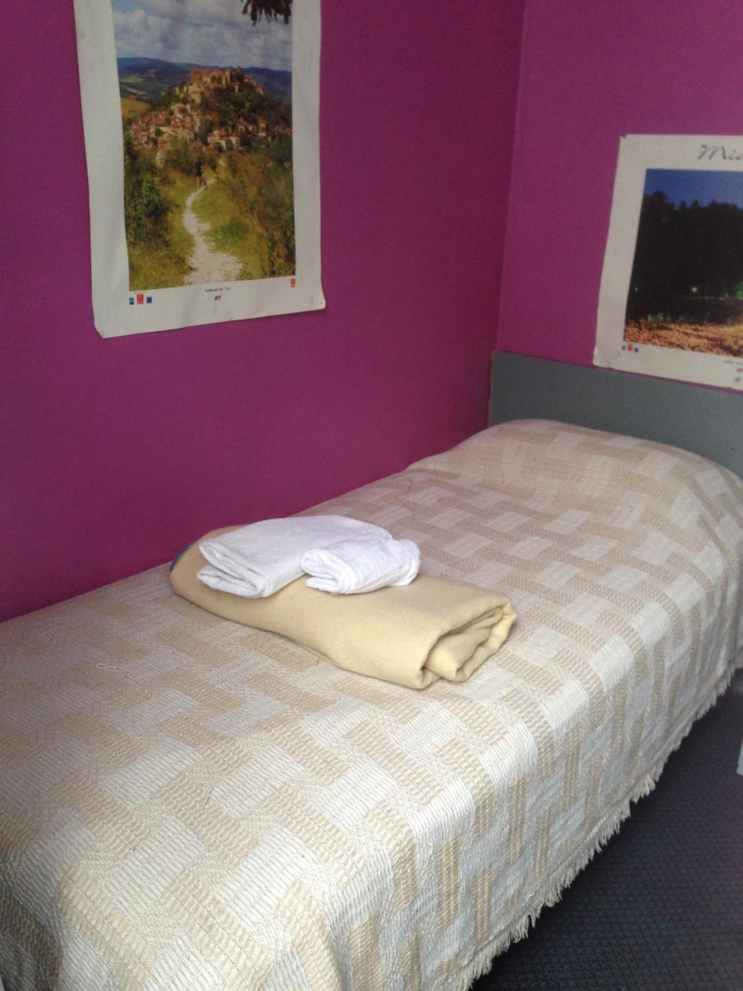 Single Room with Shower