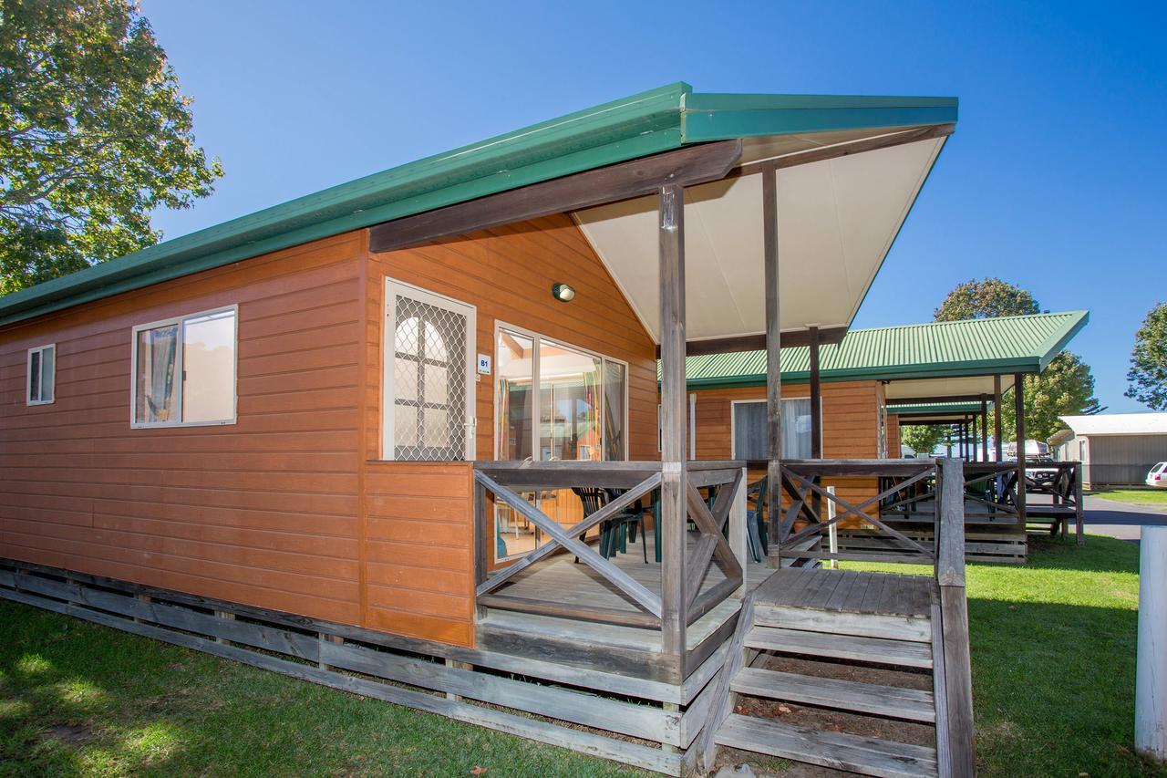 Bungalow,1589524956:JPEG