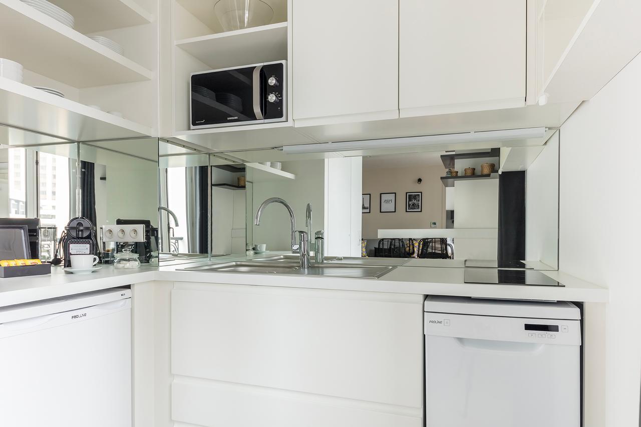 Superior Apartment,742627381:JPEG
