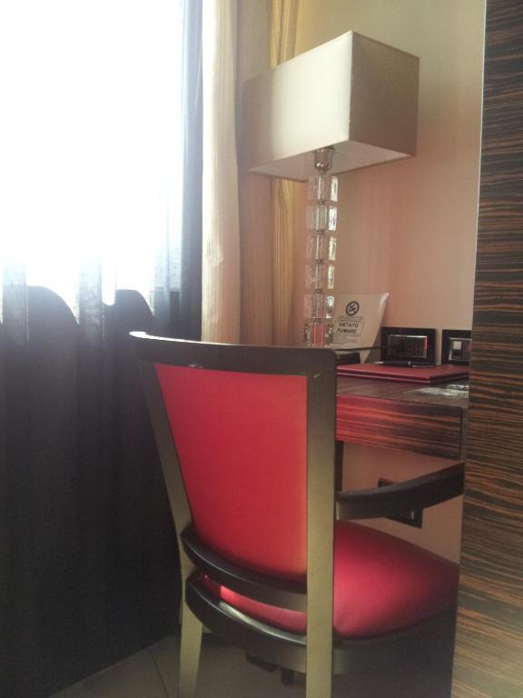 Double or Twin Room with Sea View