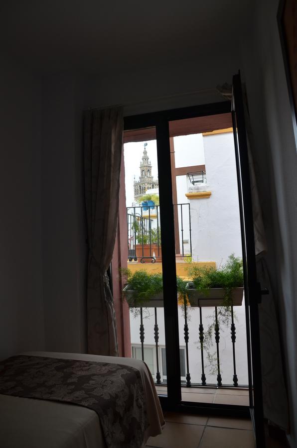 Triple Room,1643165732:JPEG