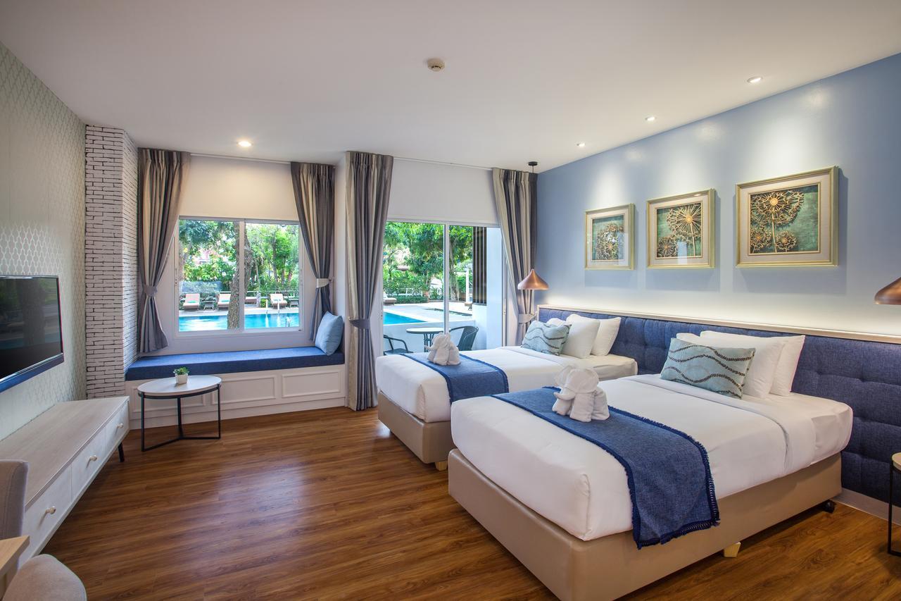 Large Double or Twin Room
