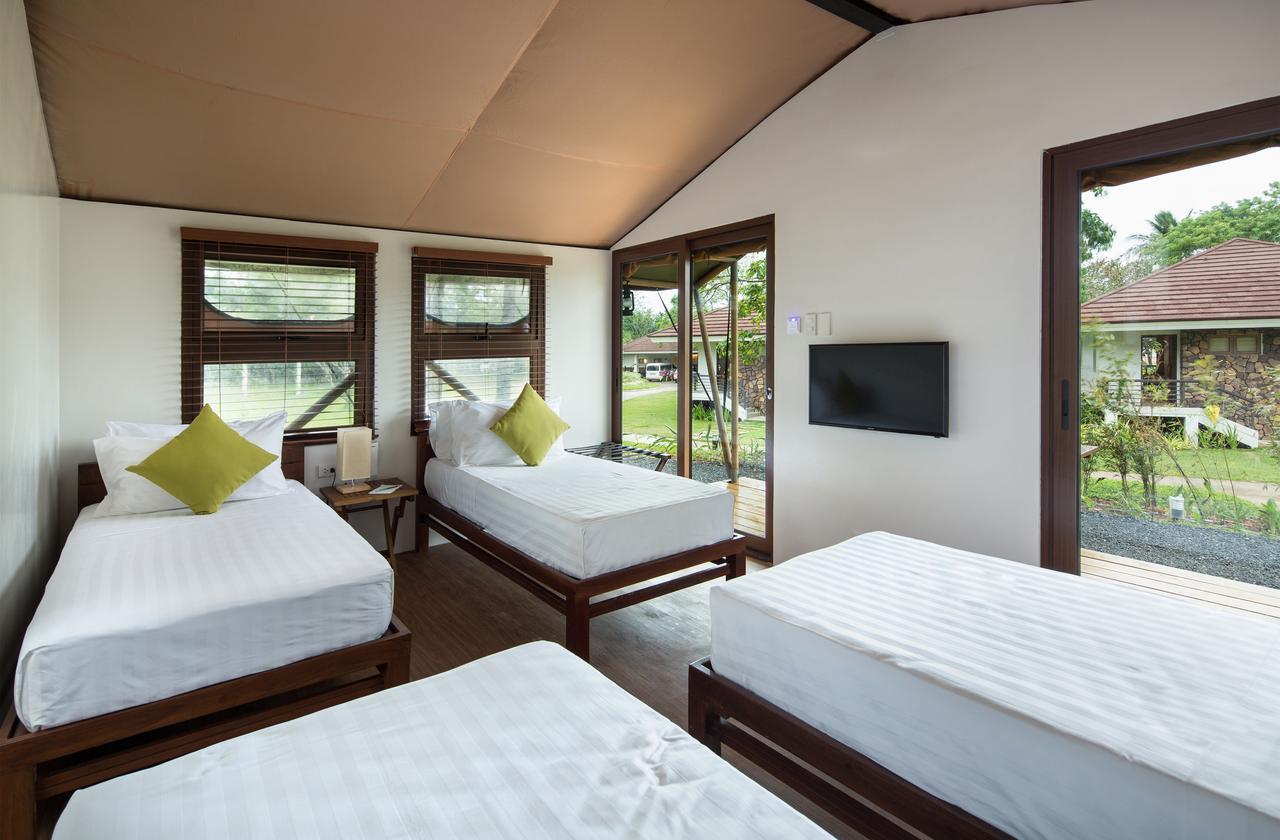 Quadruple Cabin