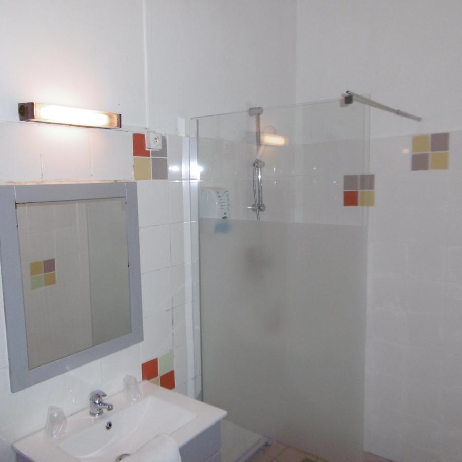 Chambre Double avec Salle de Bains Privative