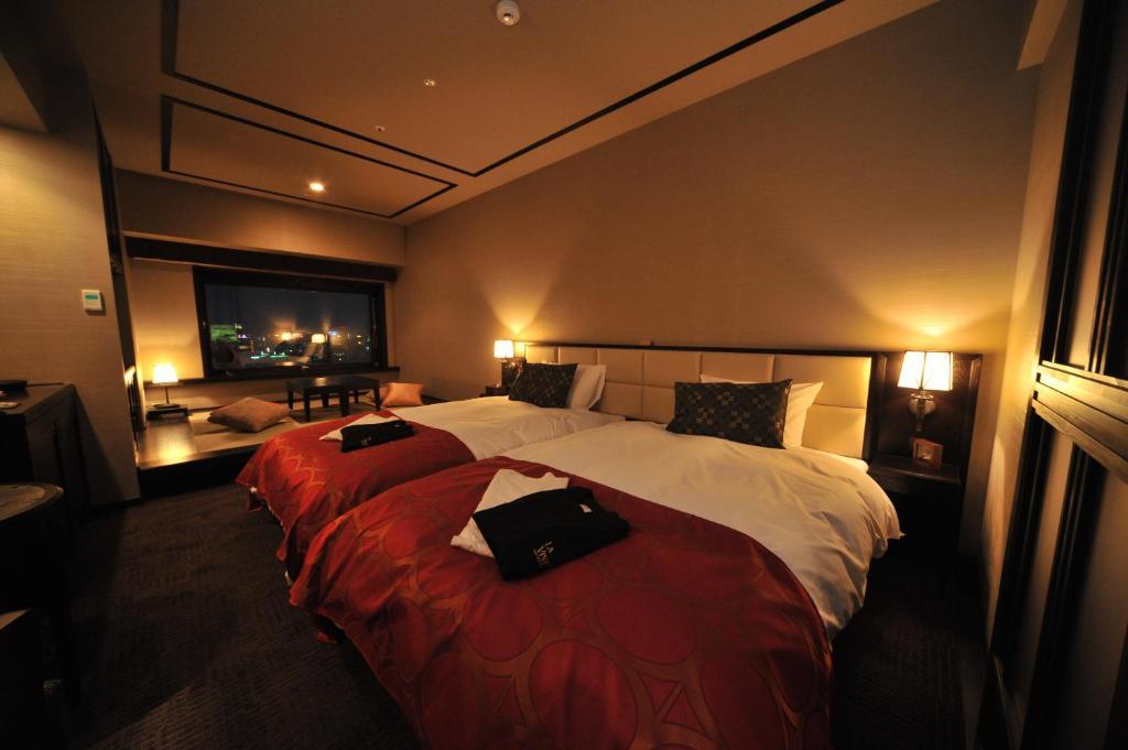 Room with Tatami Area - Non-Smoking