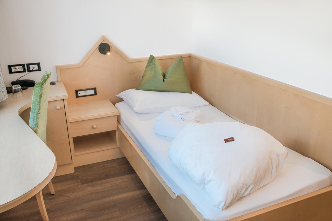 Single Room Balcony
