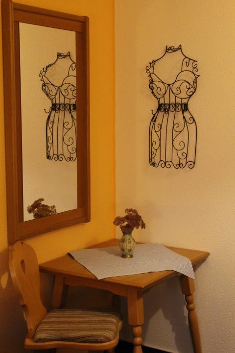Standard Zweibettzimmer