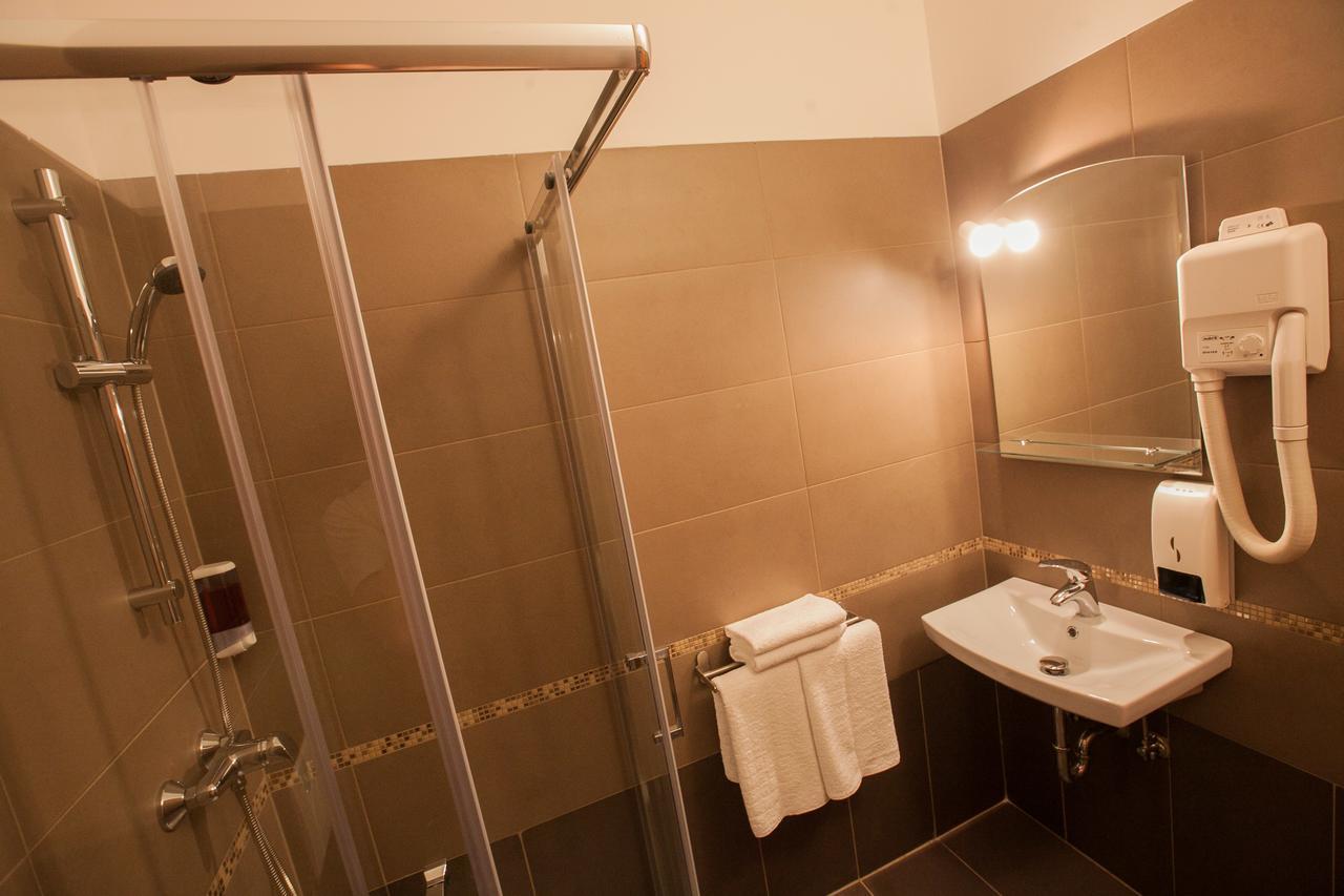 Triple Room - Disability Access
