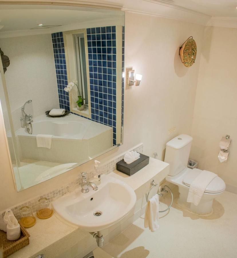 Deluxe Double or Twin Room,1021366816:JPEG