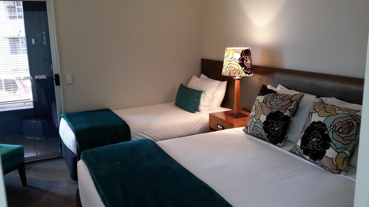 Suite with Private Hot Tub with Disability Access