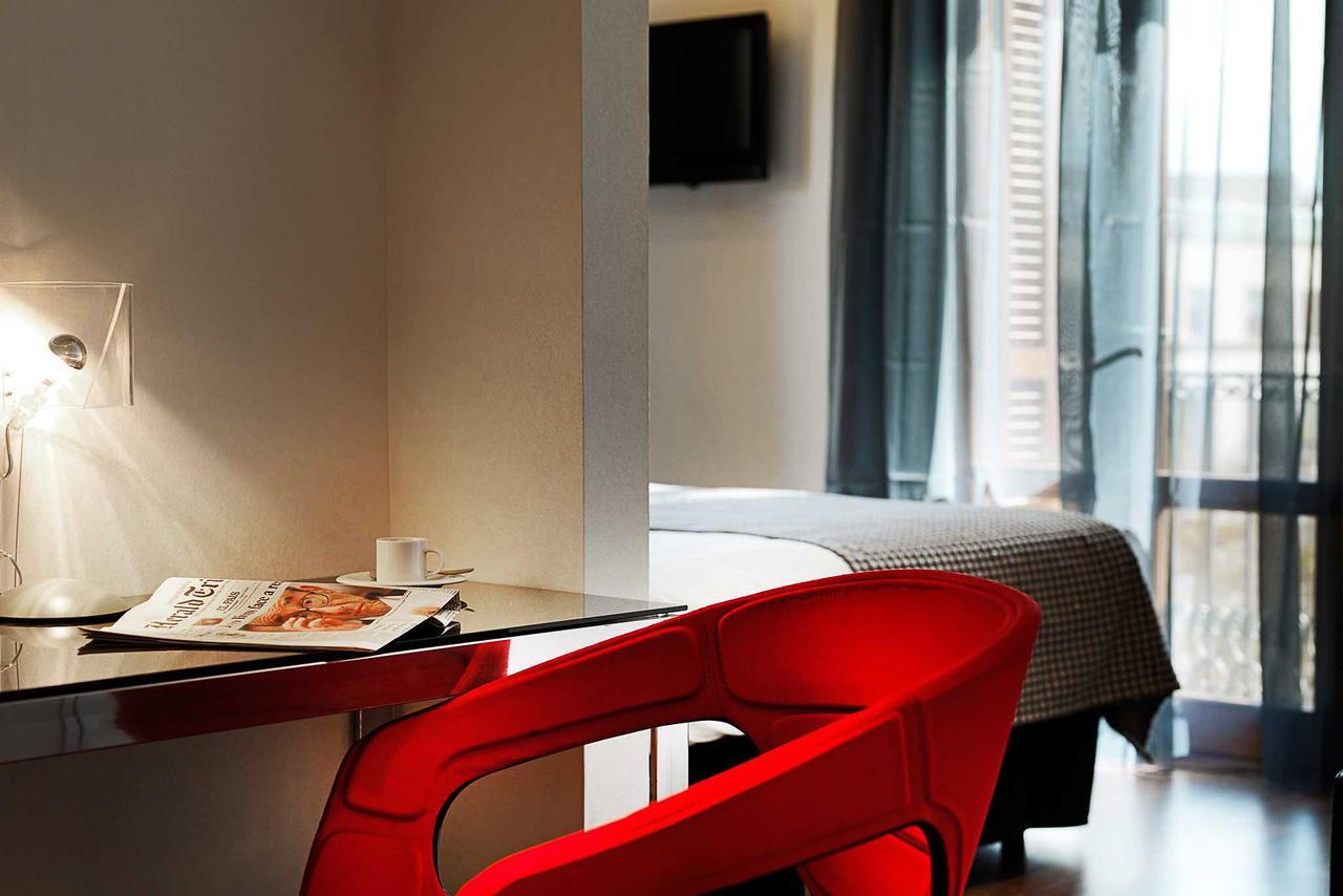 Double Room,683401743:JPEG