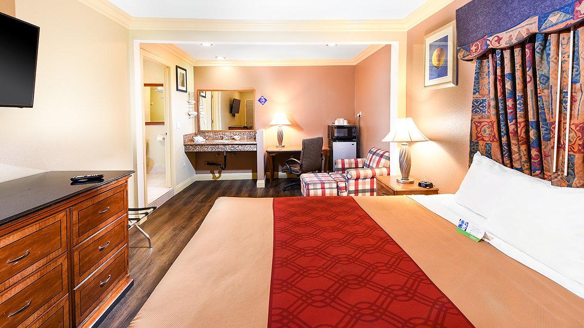 King Room