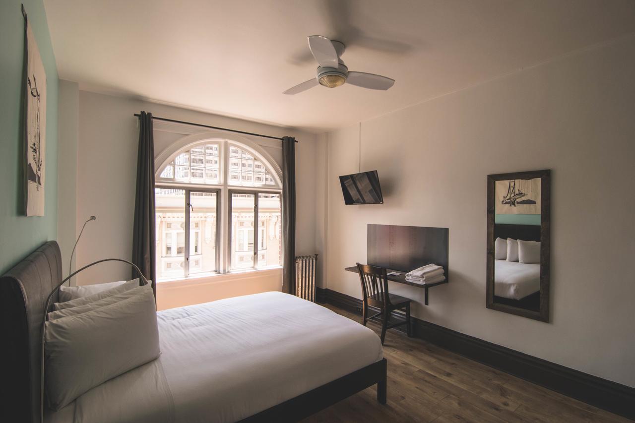 Superior Queen Room