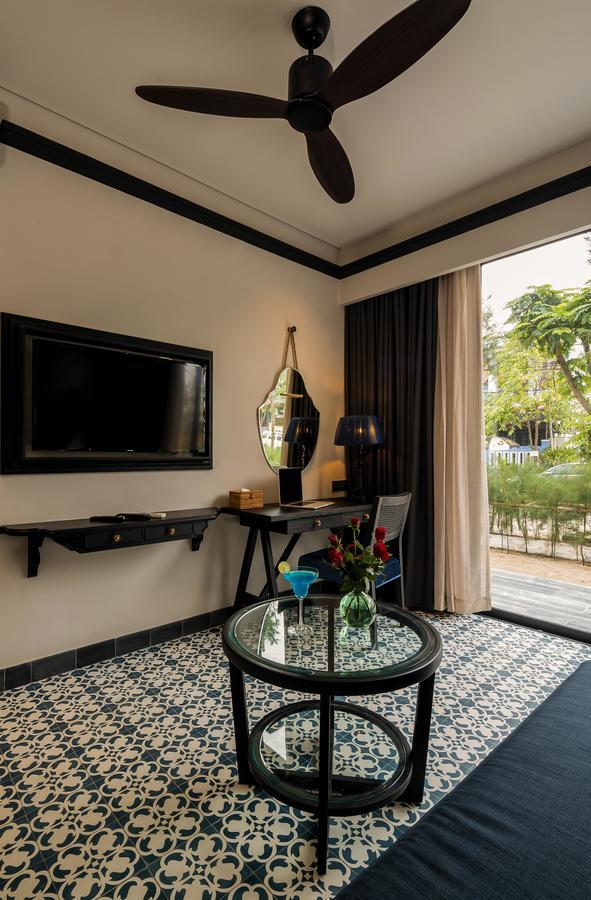 Deluxe Double or Twin Room with City View