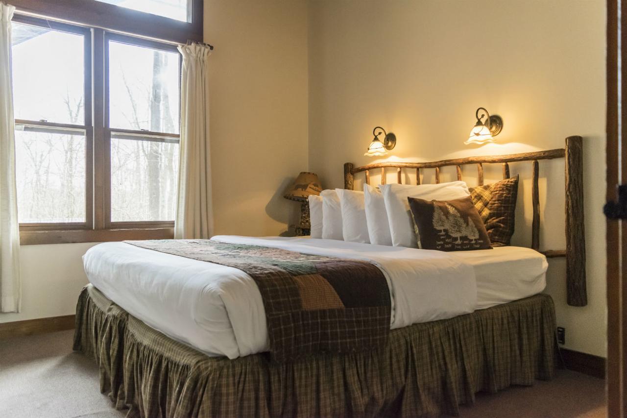 Family Cabin Suite