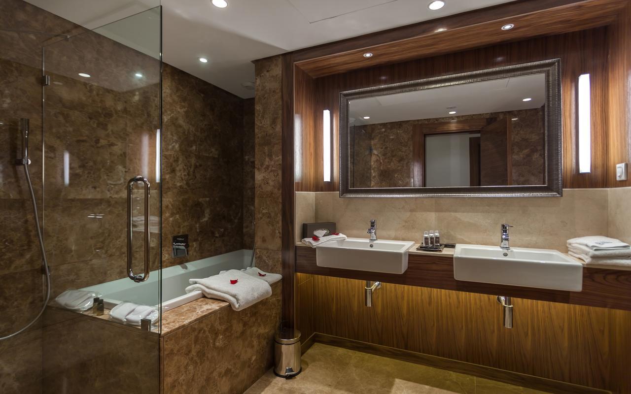 Presidential Suite