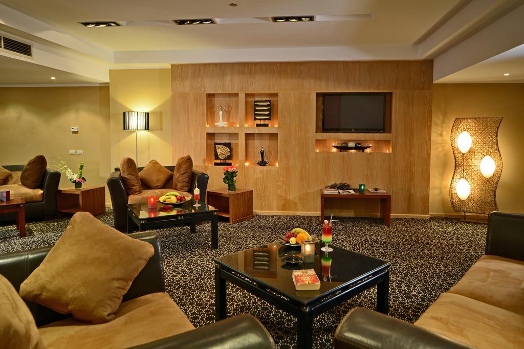 Club Double Room,697638141:JPEG