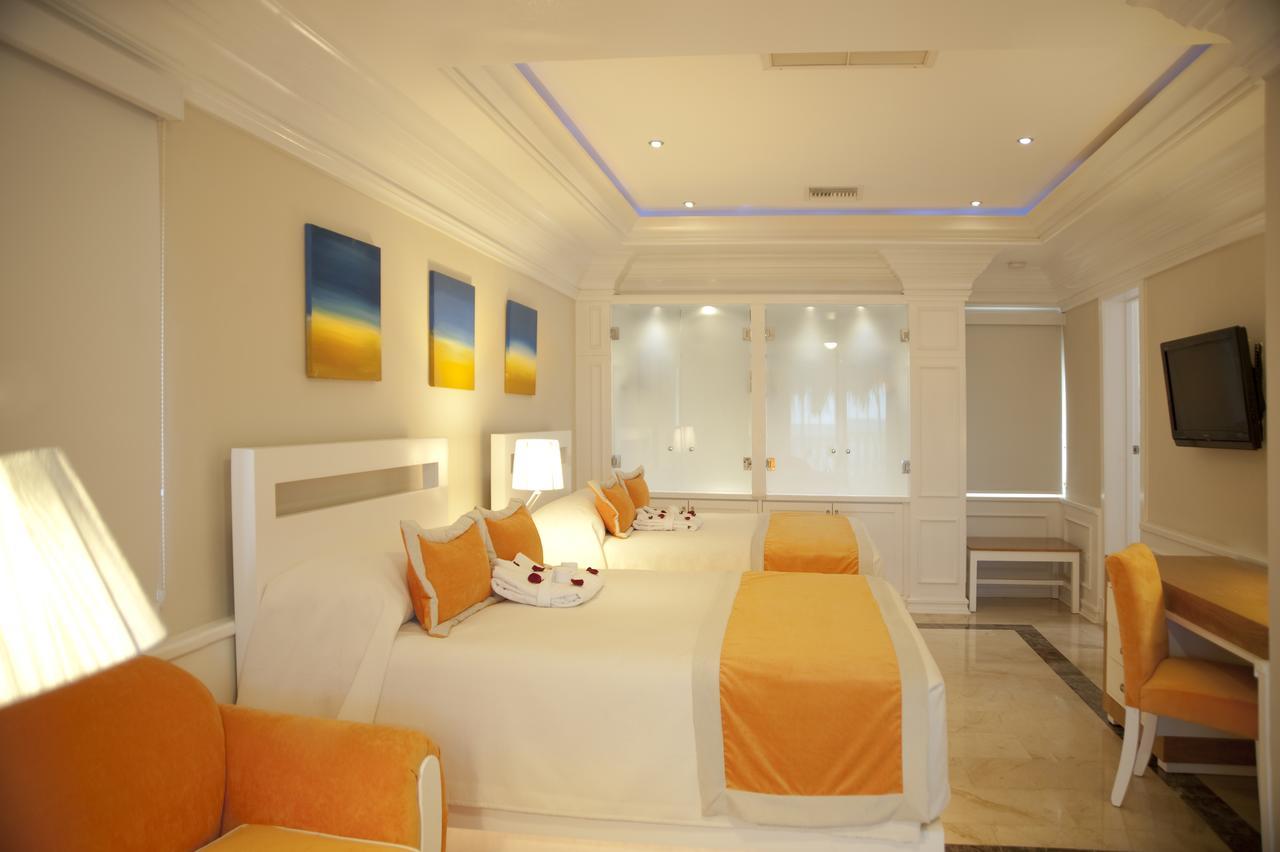 Junior Suite,636018669:JPEG