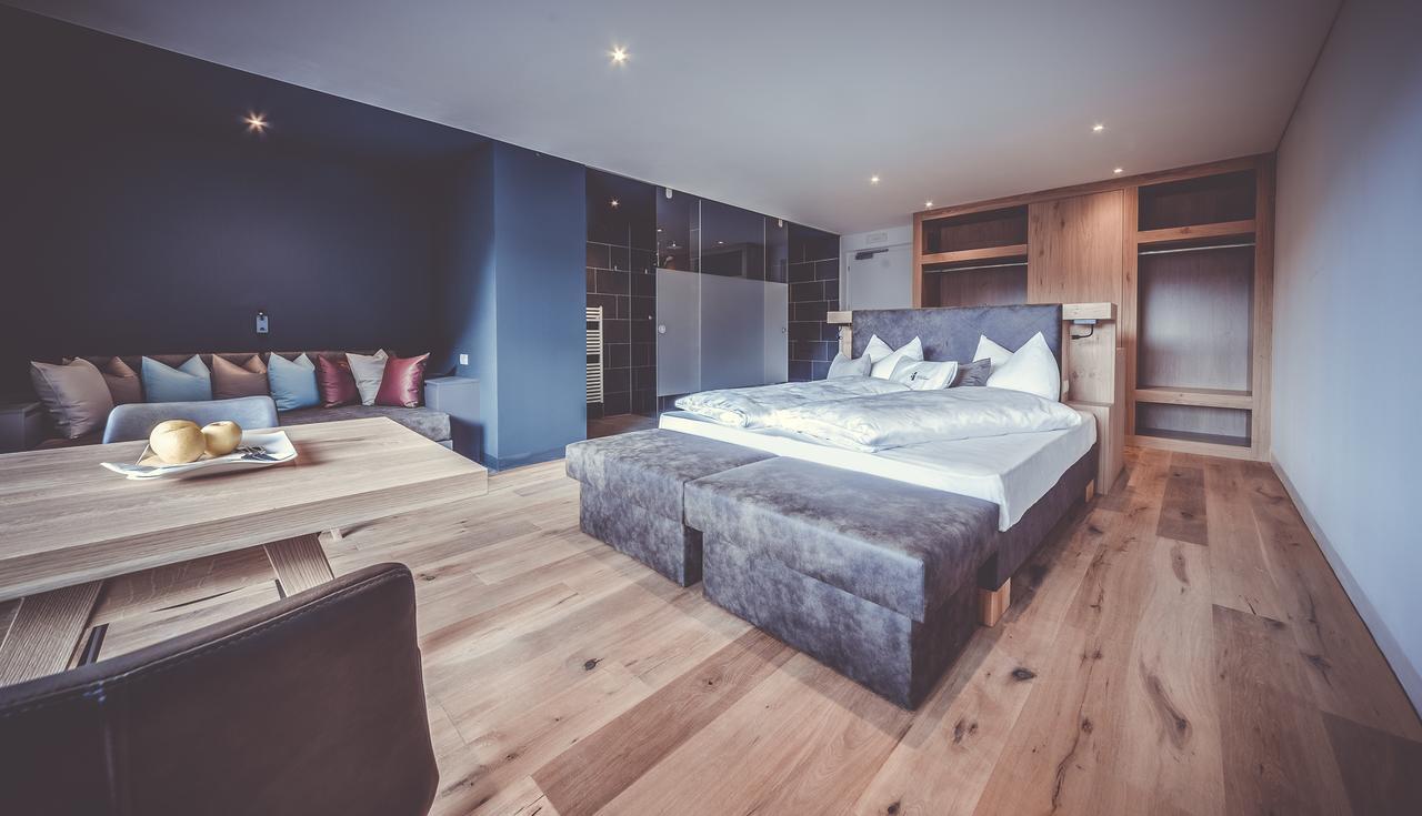 Junior Suite with Terrace and Forest View