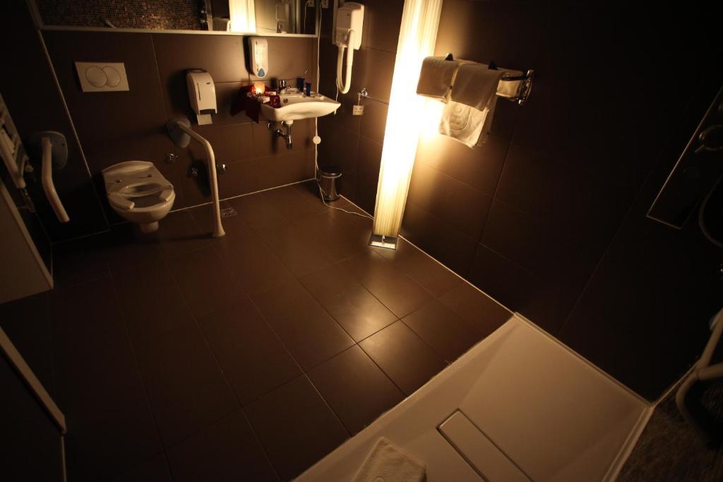 Superior Double or Twin Room with Airport Transfer