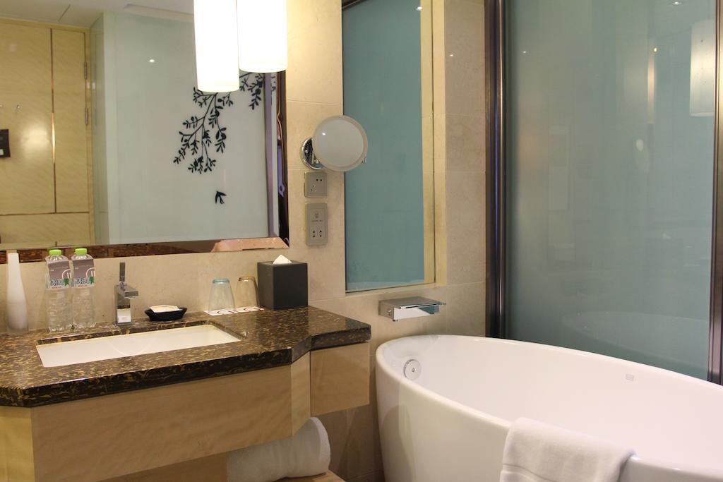 Superior Twin Room - River Side