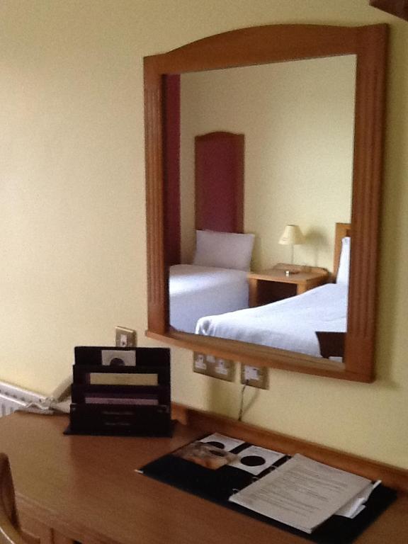 Family Room,63929638:JPEG