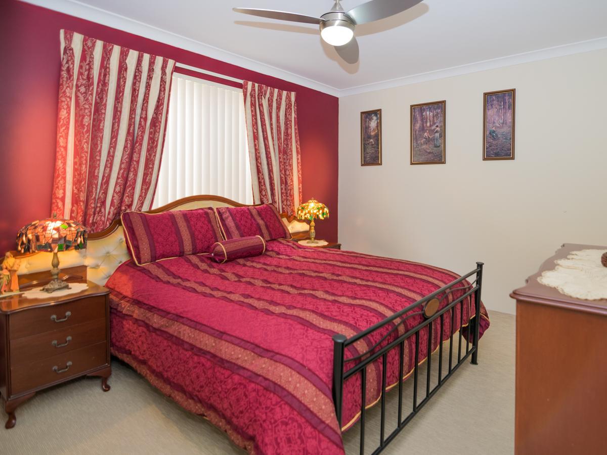 Deluxe Queen Suite