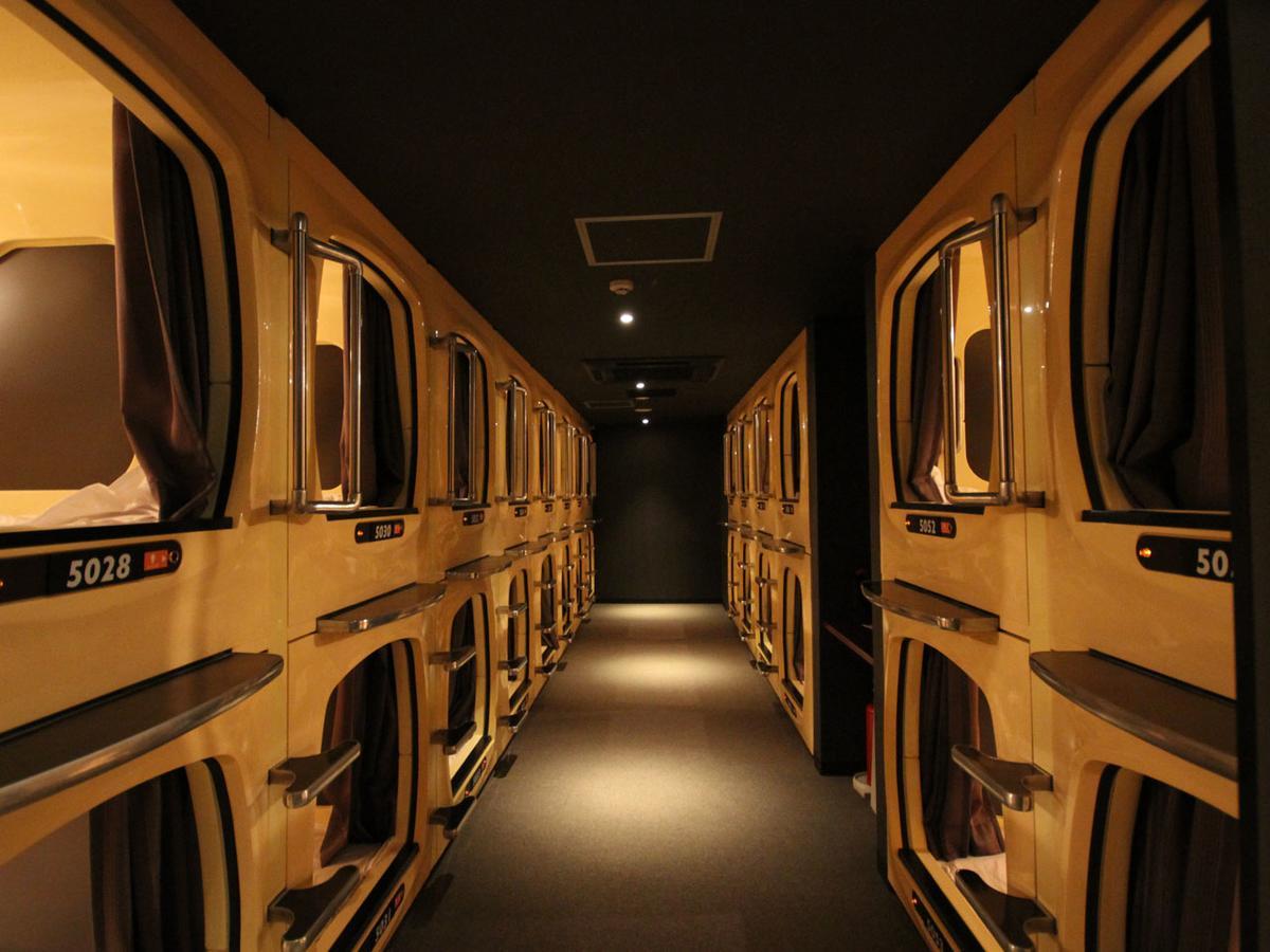 Capsule Room for Male