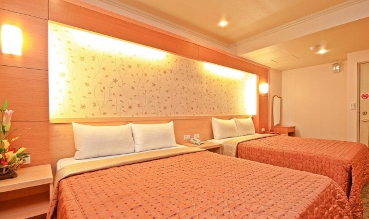 Quadruple Room,639260196:JPEG
